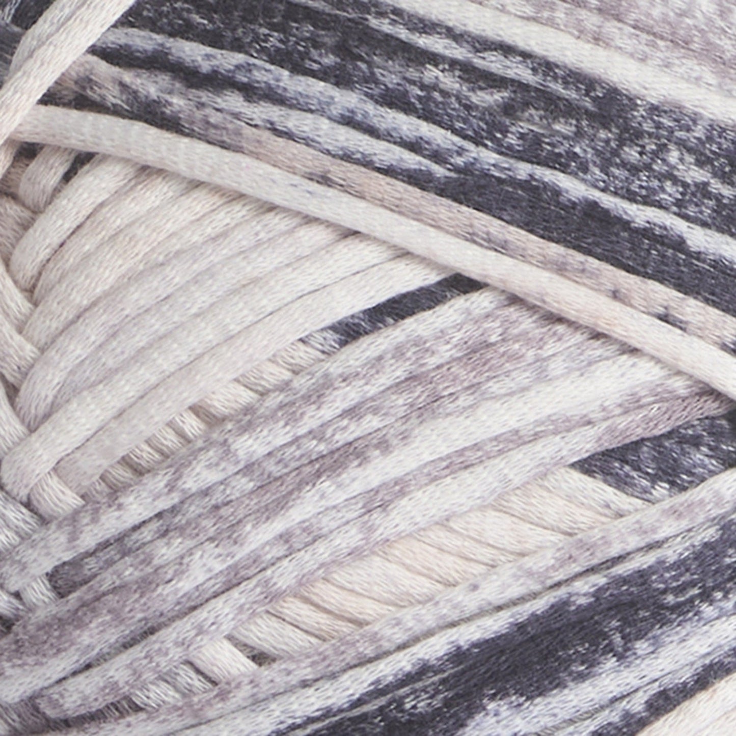 Bernat Maker Splash Yarn (250G/8.8oz)