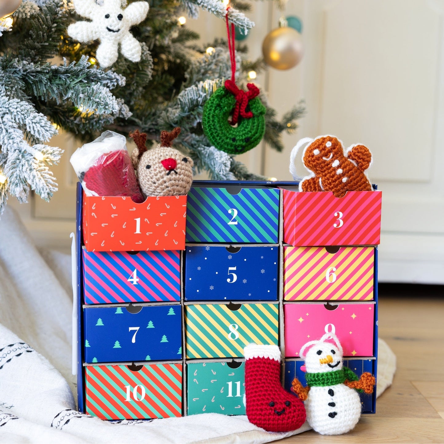 Red Heart Advent Calendar Kit