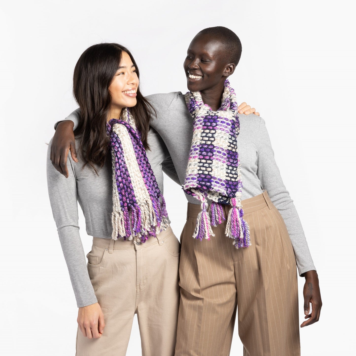 Bernat Quickweave Scarf Weaving Kit (140g/4.9oz)