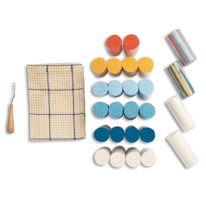 Bernat Latch It Kit - Fleece Pillow