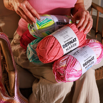 Bernat Maker Splash Yarn (250G/8.8oz)